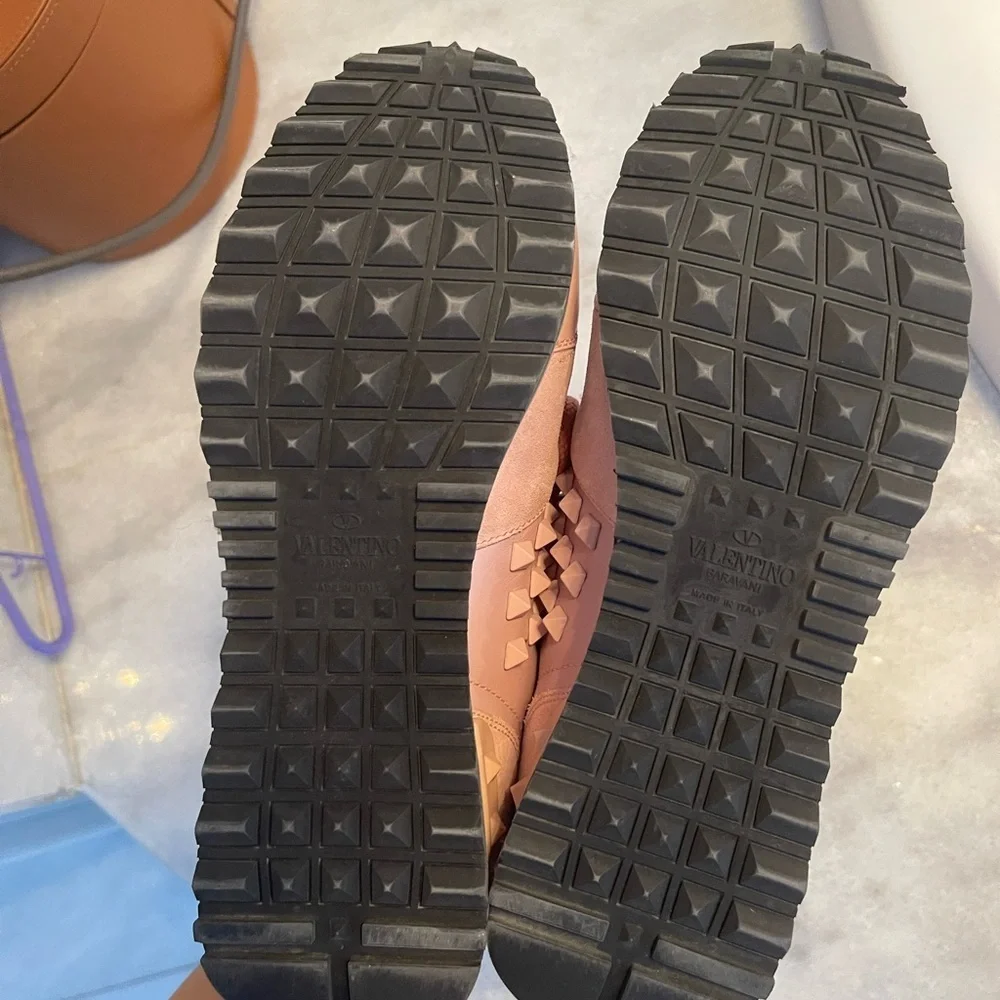 Valentino rockstud sneakers